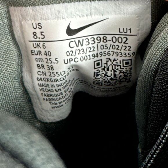 Nike Air Max Bella TR4 Womens Size 8.5 Black Trainers Running Shoes Sneakers Gym - Picture 10 of 10